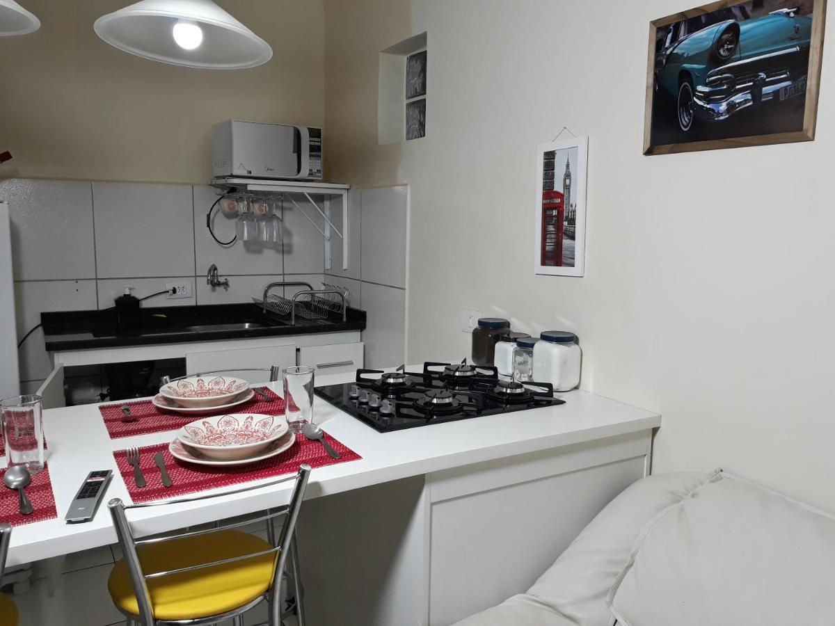 Apartamento Central Proximo A Rodoviaria E Faculdades 库里提巴 外观 照片