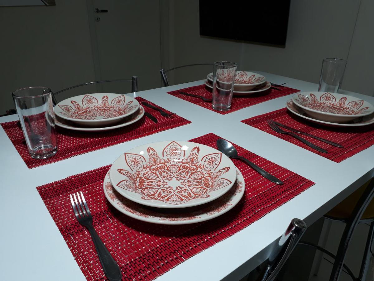 Apartamento Central Proximo A Rodoviaria E Faculdades 库里提巴 外观 照片