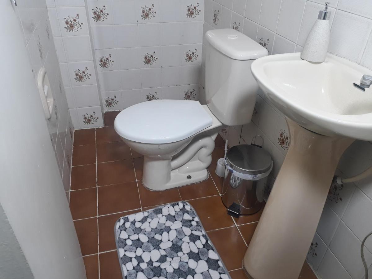 Apartamento Central Proximo A Rodoviaria E Faculdades 库里提巴 外观 照片