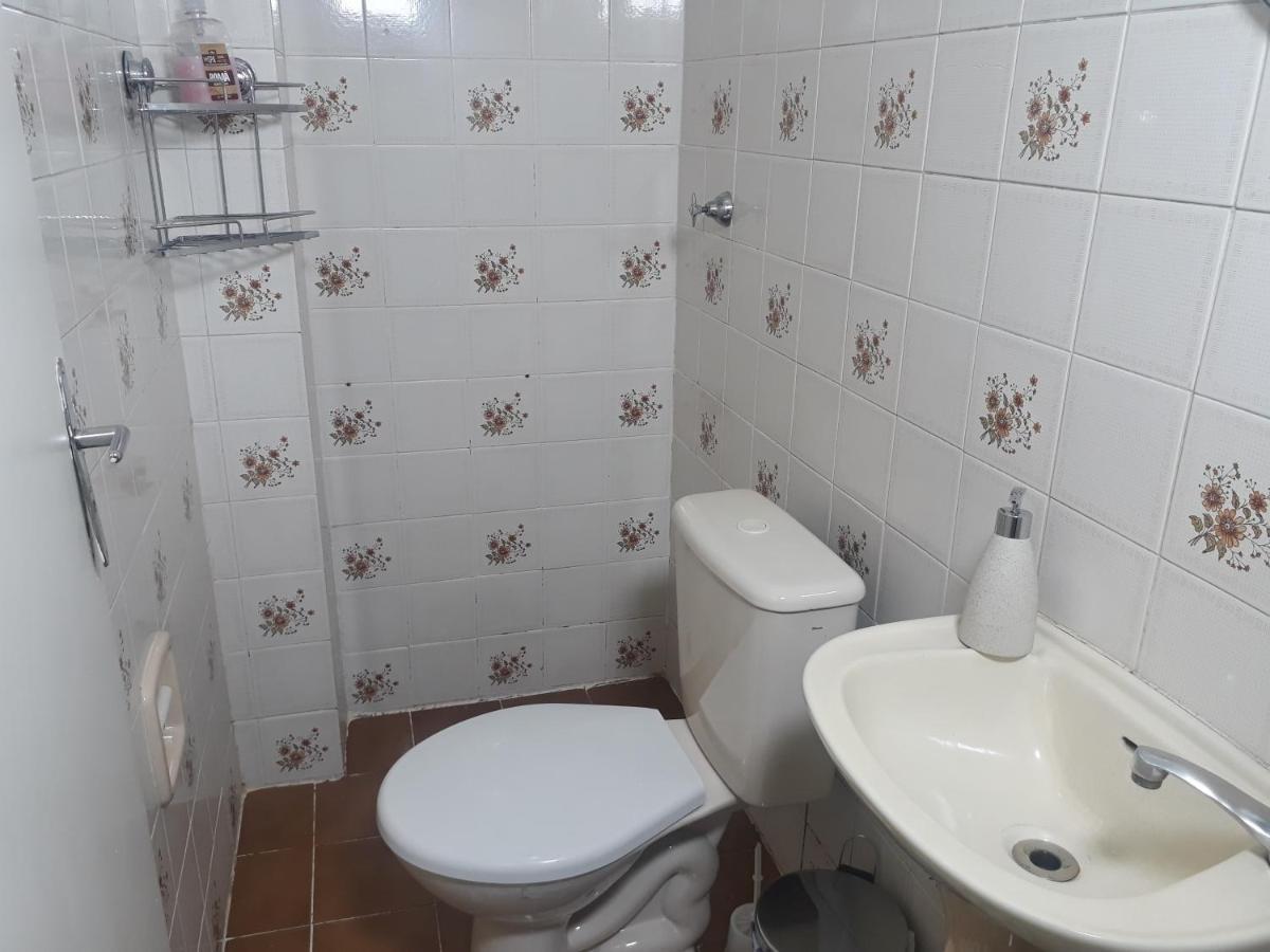 Apartamento Central Proximo A Rodoviaria E Faculdades 库里提巴 外观 照片